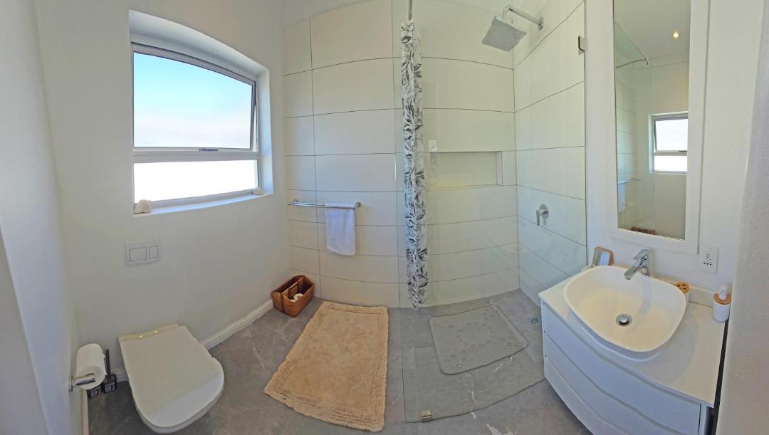 Photo of Bathroom in Claremont