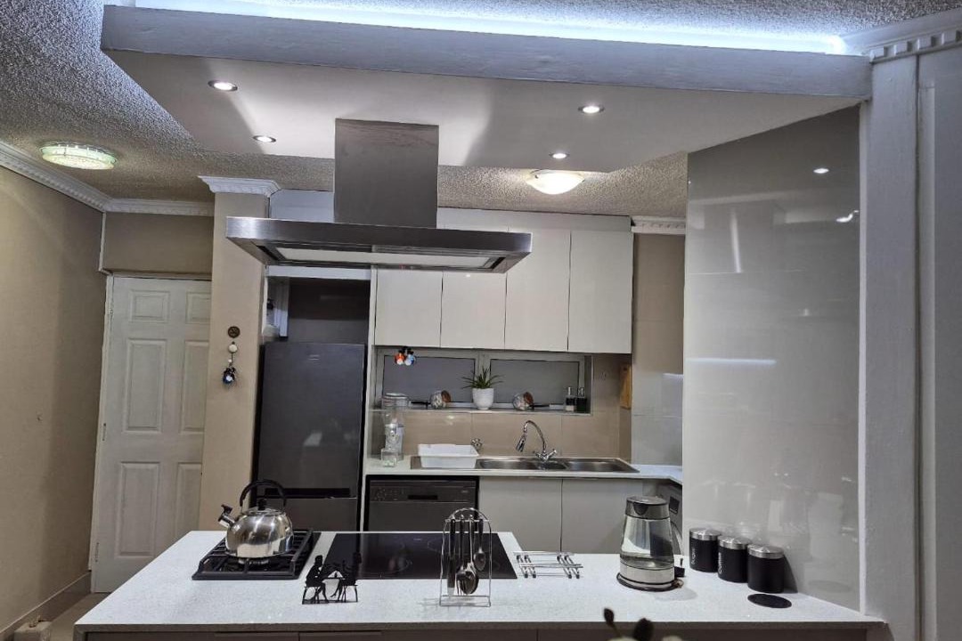 Photo of Kitchen in Pollok Beach
