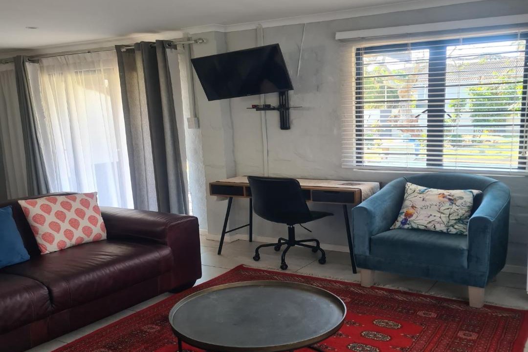 Photo of Livingroom in Bluff