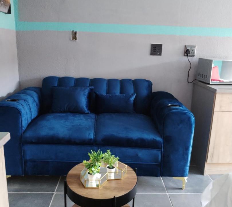 Photo of Livingroom in Secunda