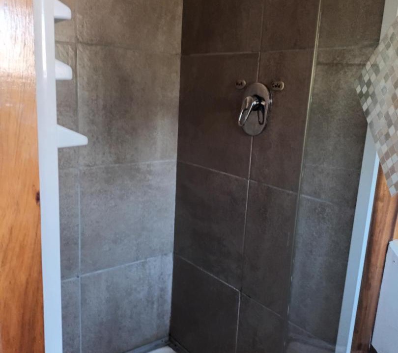 Photo of Bathroom in George