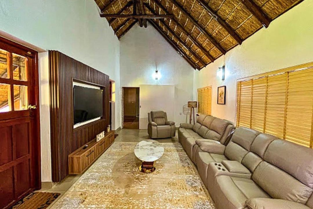 Photo of Livingroom in Greater Johannesburg Metropolitan Area
