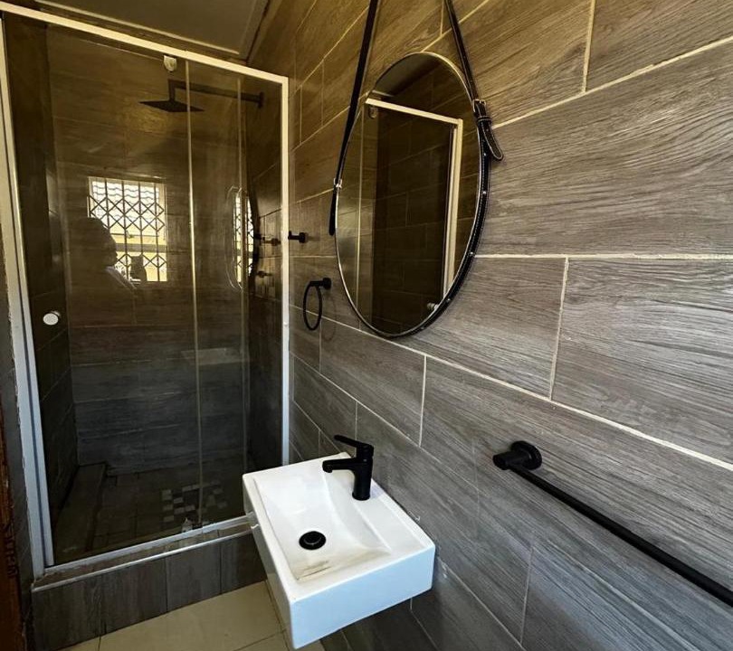 Photo of Bathroom in Grahamstown