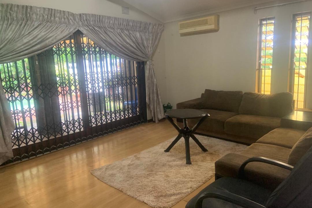 Photo of Livingroom in Berea