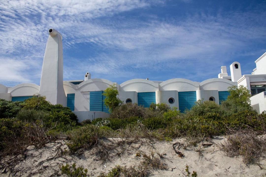 Photo of Buildings in Paradise Beach
