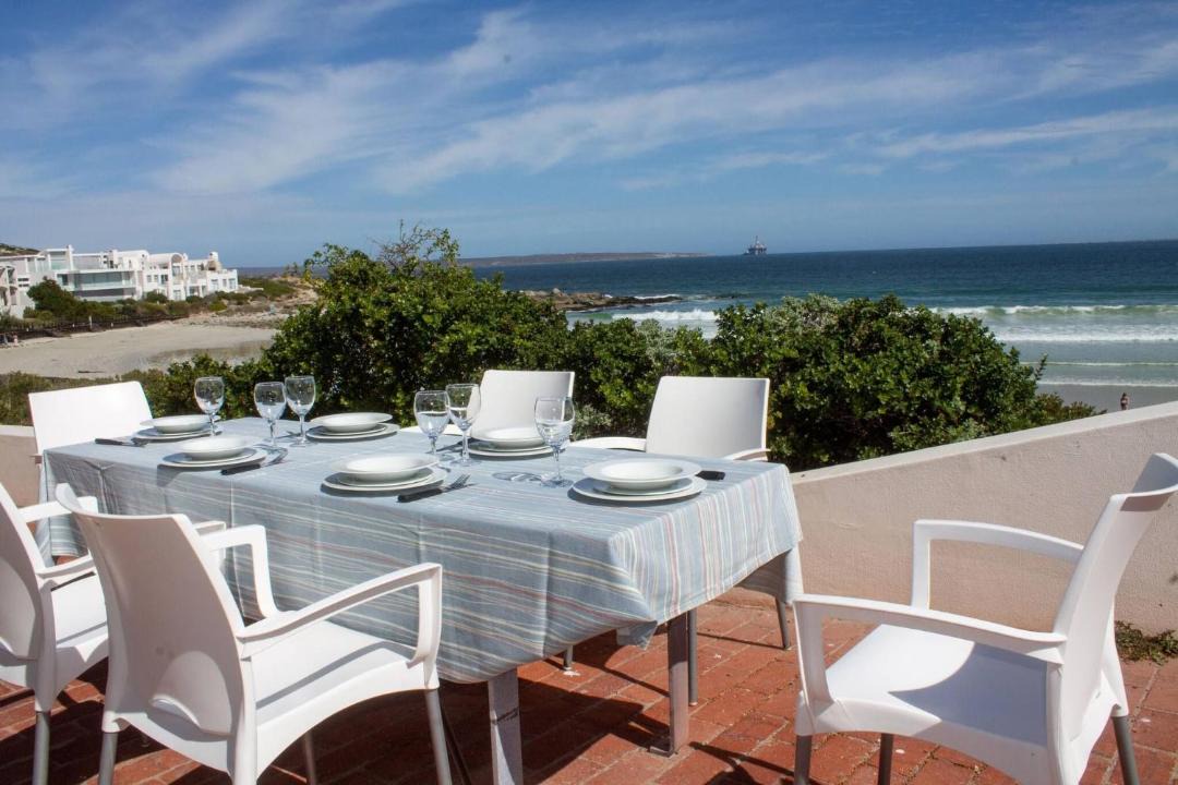 Photo of Patio Balcony in Paradise Beach