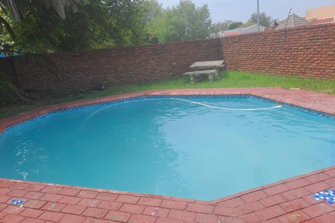 Photo of Others in Secunda