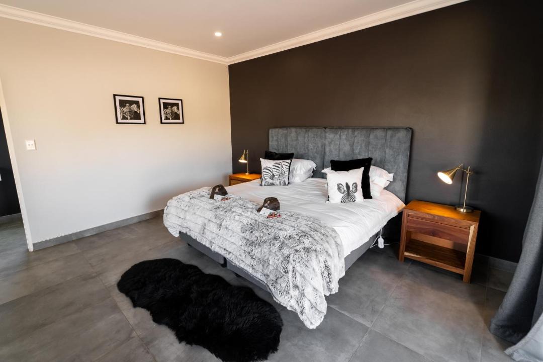 Photo of Bedroom in Tokologo