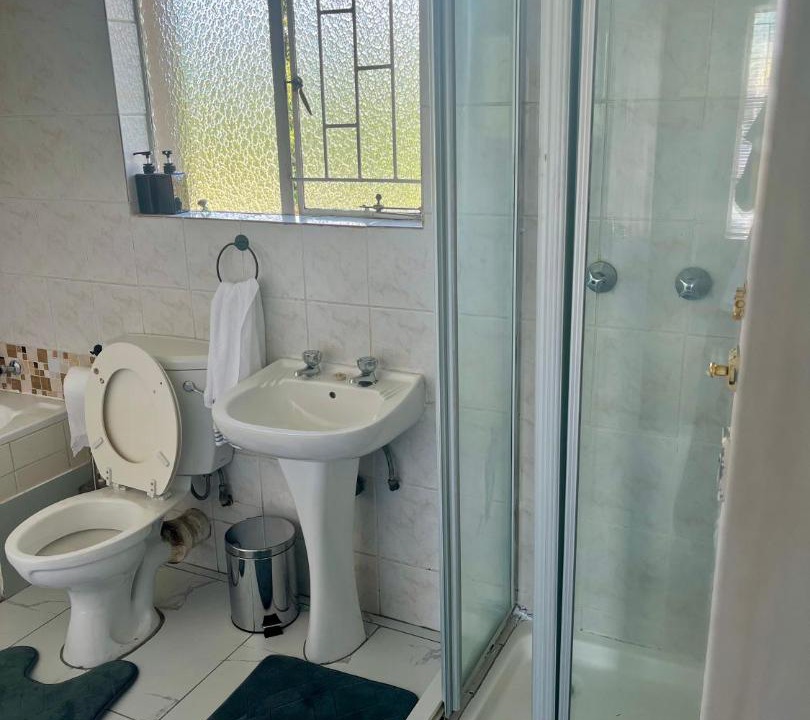 Photo of Bathroom in Greater Johannesburg Metropolitan Area