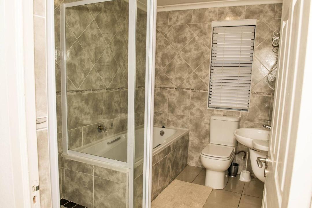Photo of Bathroom in Calypso Beach