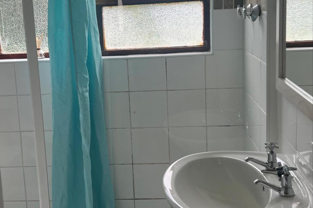 Photo of Bathroom in Kei Mouth