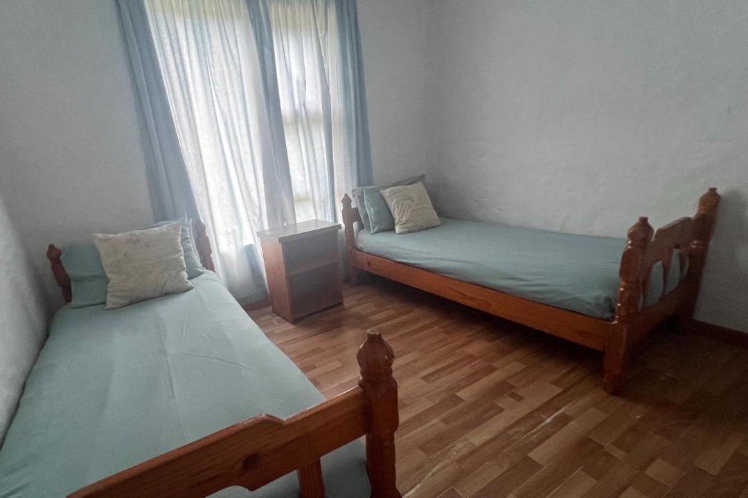 Photo of Bedroom in Kei Mouth