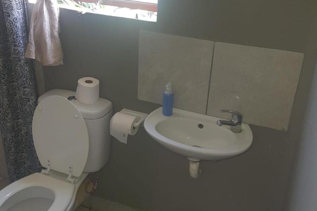 Photo of Bathroom in Broederstroom
