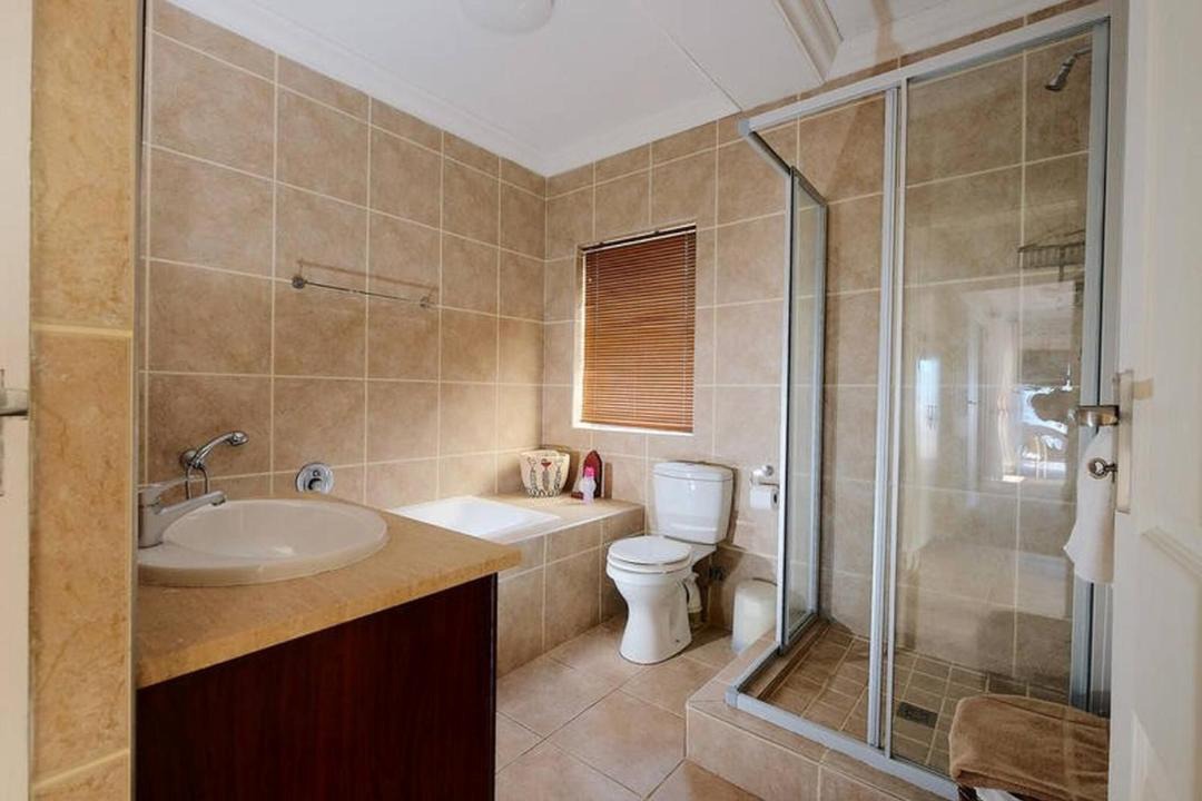 Photo of Bathroom in Paradise Beach