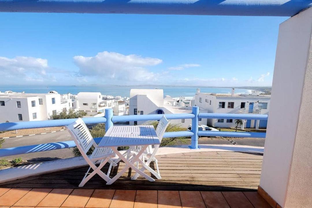 Photo of Patio Balcony in Paradise Beach