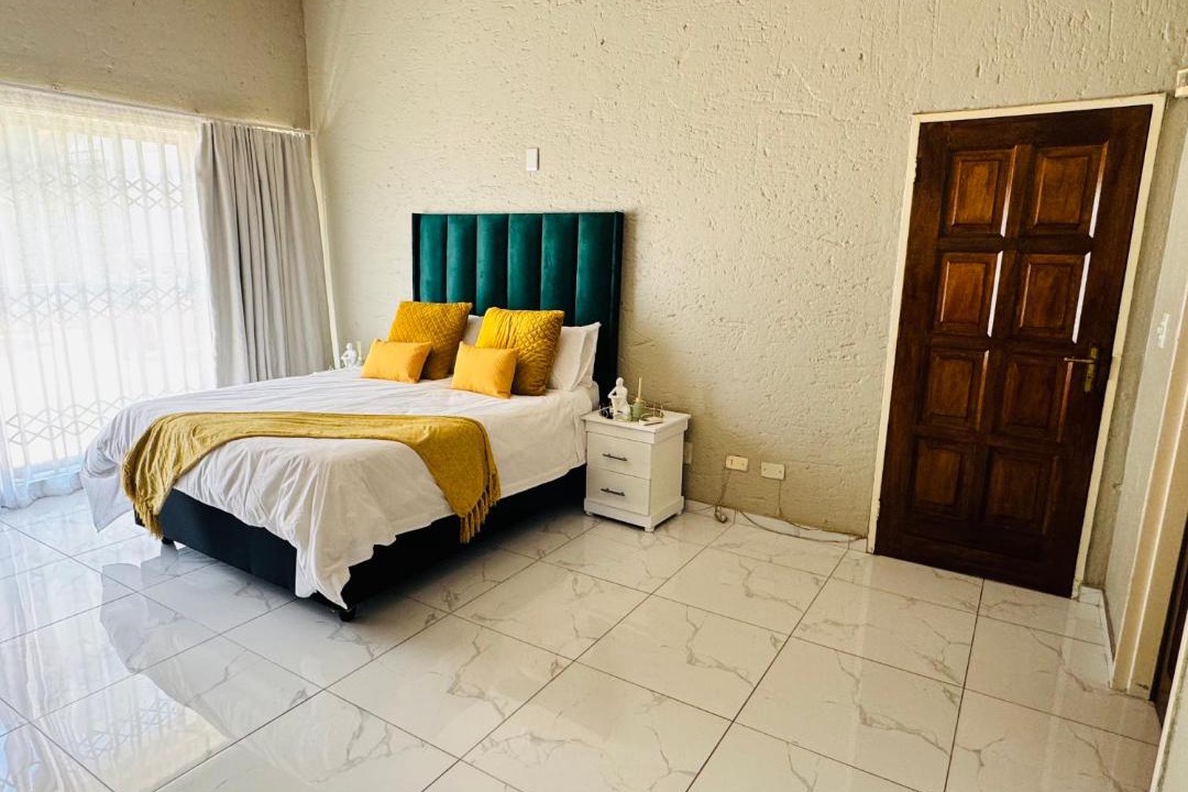 Photo of Bedroom in Woodmead