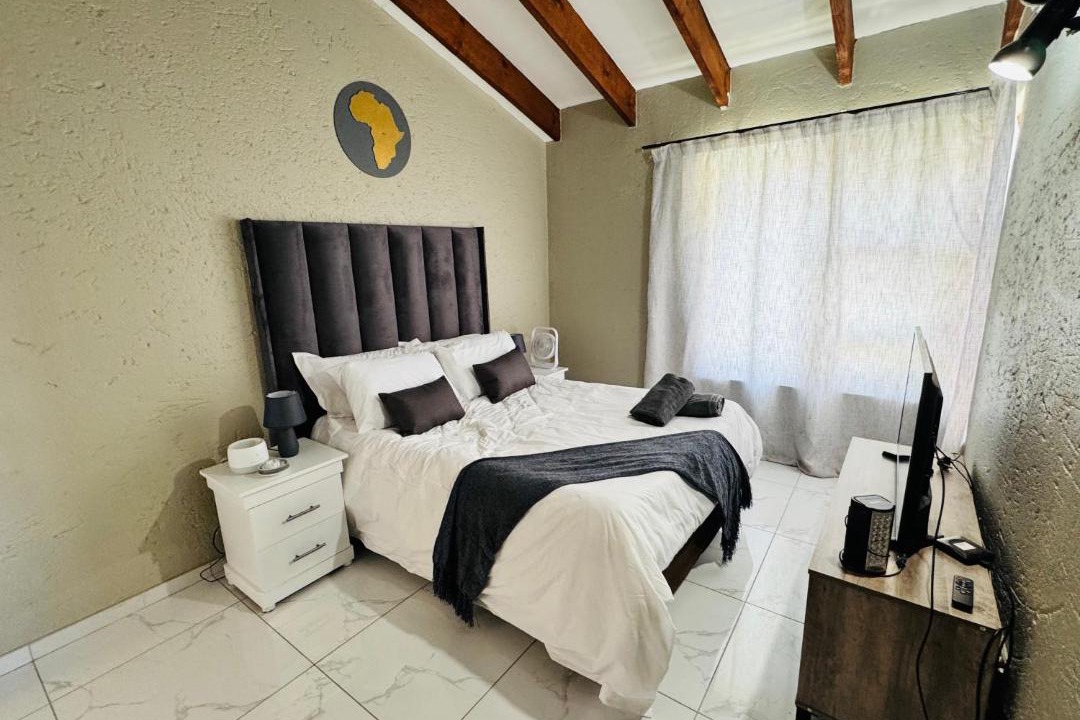 Photo of Bedroom in Woodmead