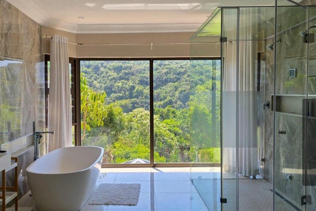 Photo of Bathroom in Gonubie