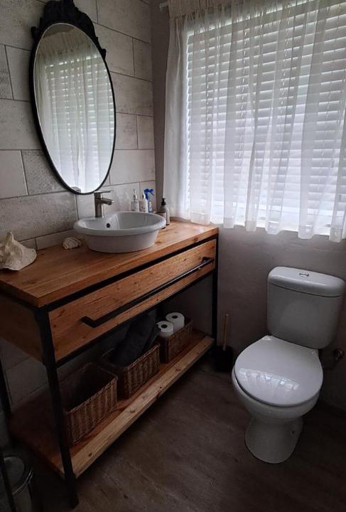 Photo of Bathroom in Buffalo Hills Game Reserve
