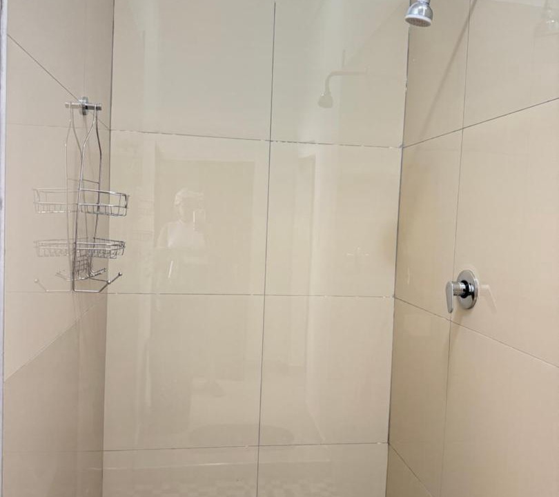 Photo of Bathroom in Emalahleni