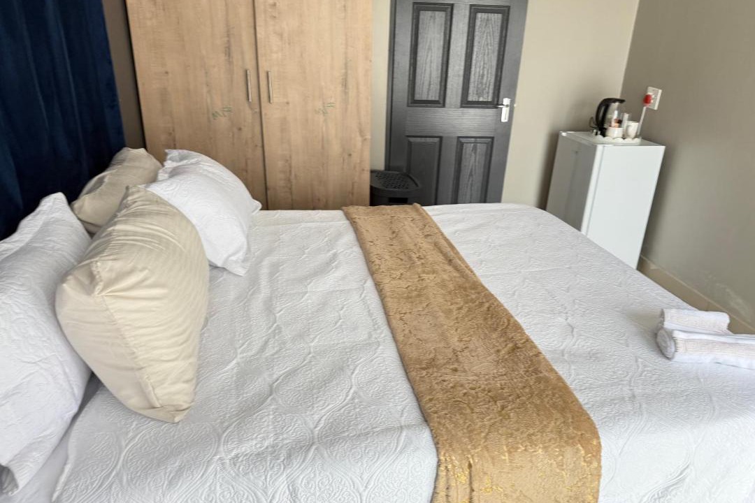 Photo of Bedroom in Emalahleni