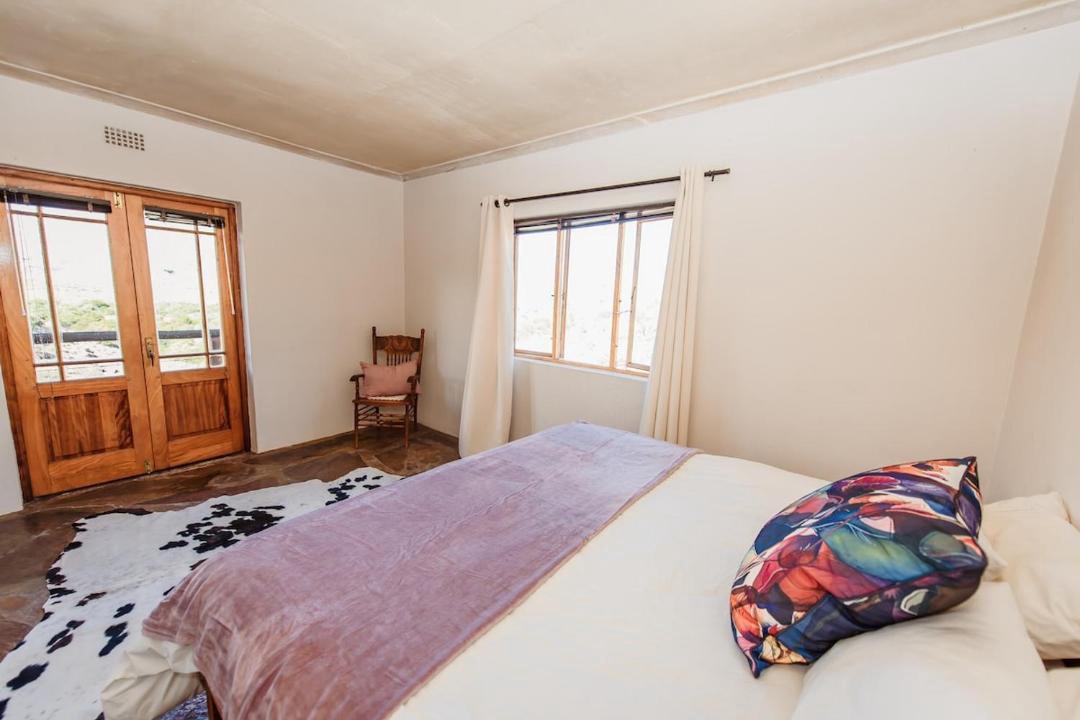 Photo of Bedroom in Karoo Hoogland