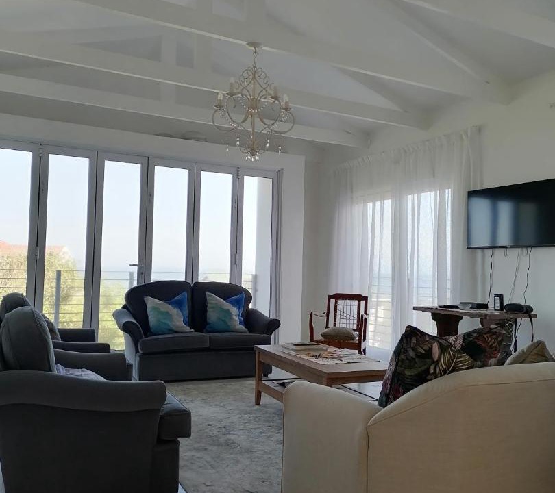 Photo of Livingroom in Pearly Beach