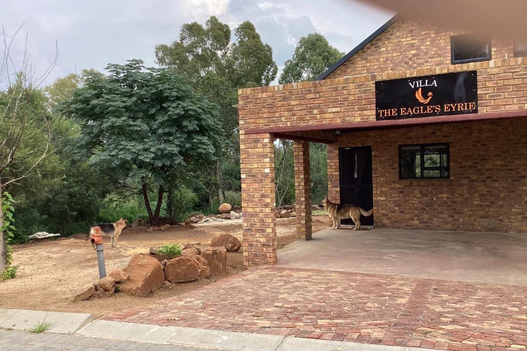 Photo of Others in Parys