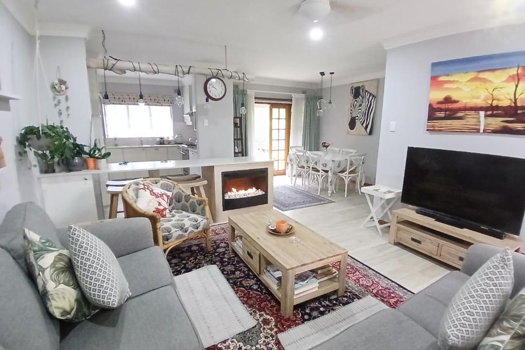 Photo of Livingroom in Hilton