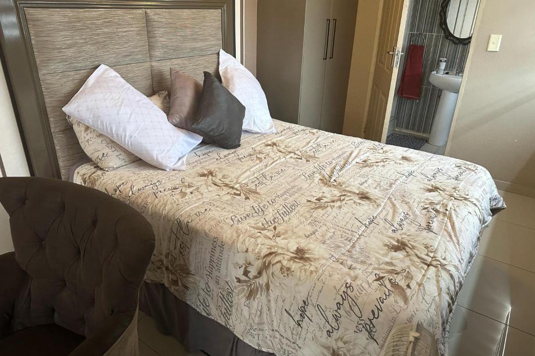 Photo of Bedroom in Greater Johannesburg Metropolitan Area