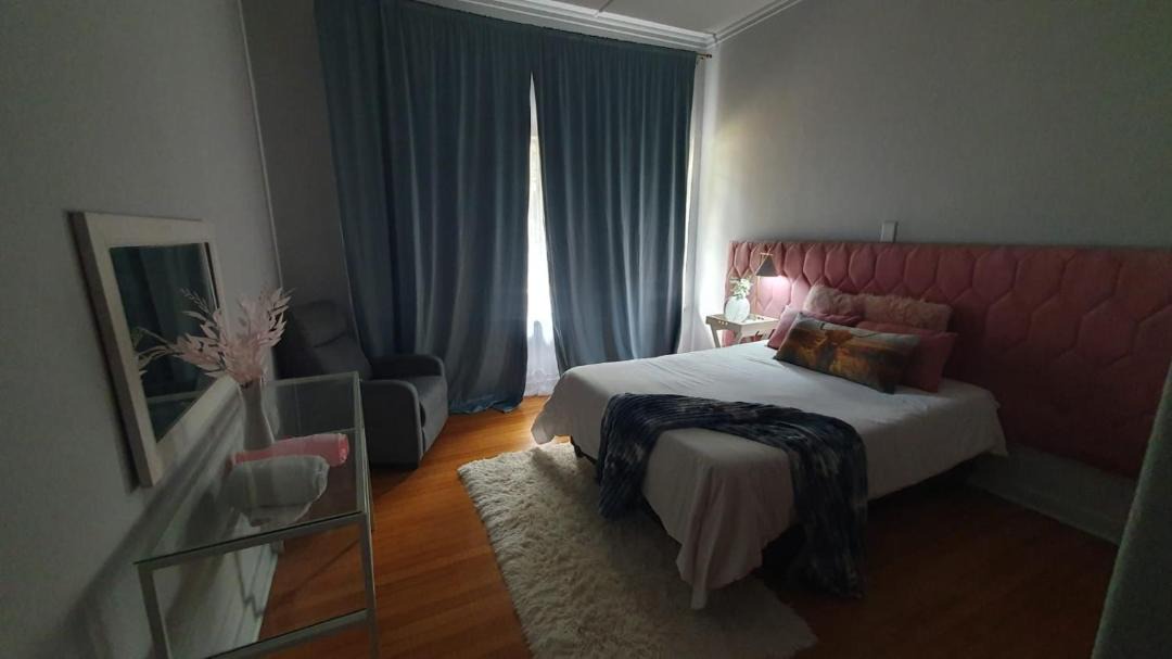 Photo of Bedroom in Bayswater