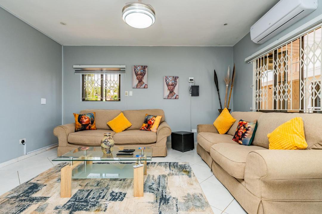 Photo of Livingroom in Durban North