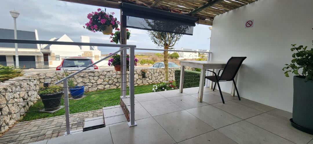 Photo of Patio Balcony in Jacobs Bay