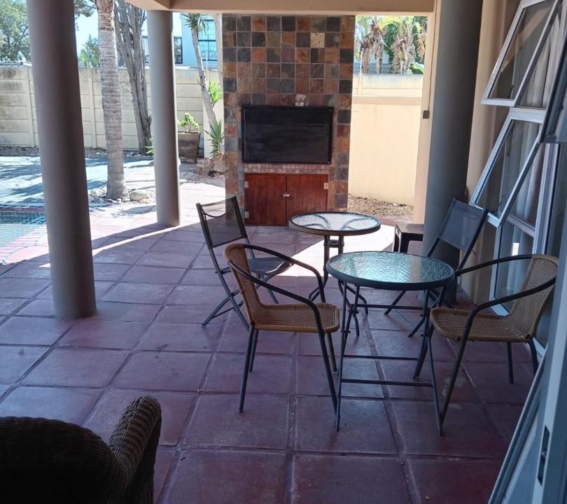 Photo of Patio Balcony in West Beach