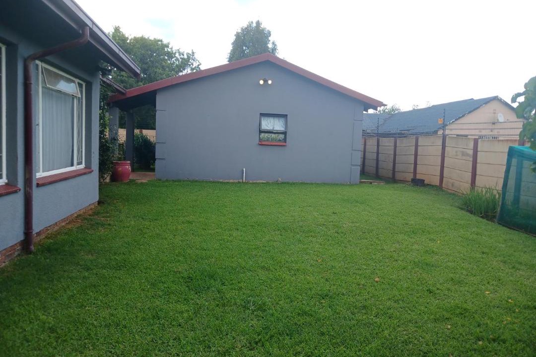 Photo of Others in Alberton