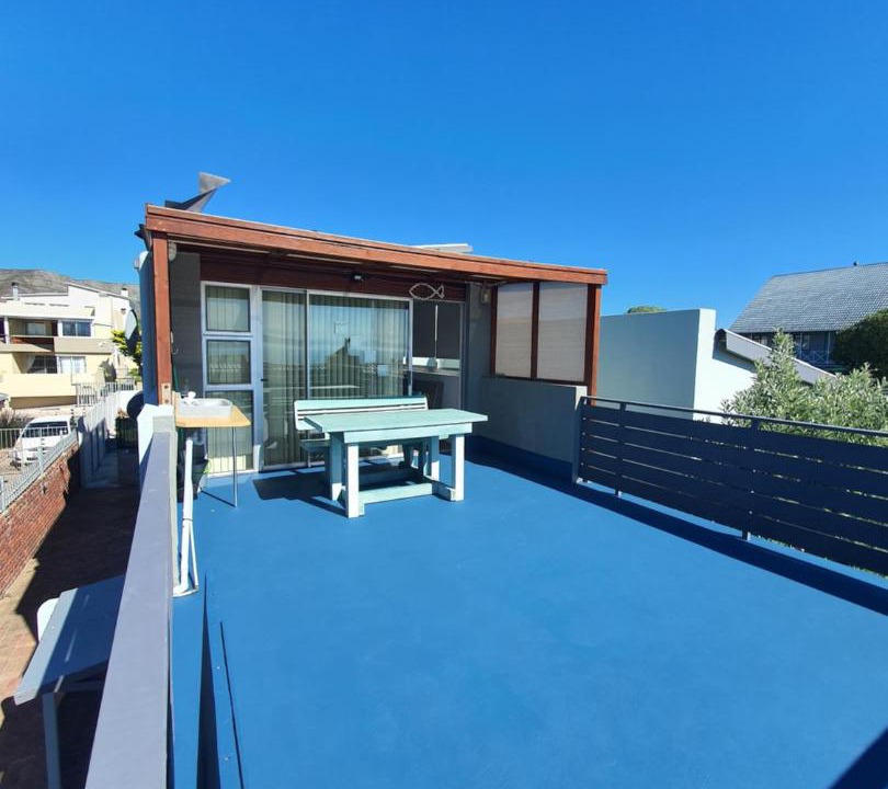 Photo of Patio Balcony in De Kelders