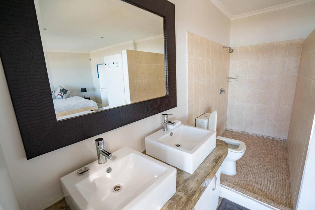 Photo of Bathroom in Umkomaas