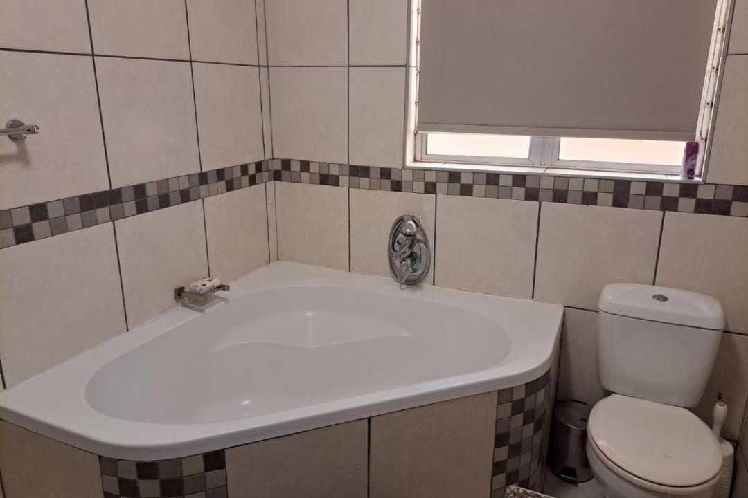 Photo of Bathroom in Illovo Beach