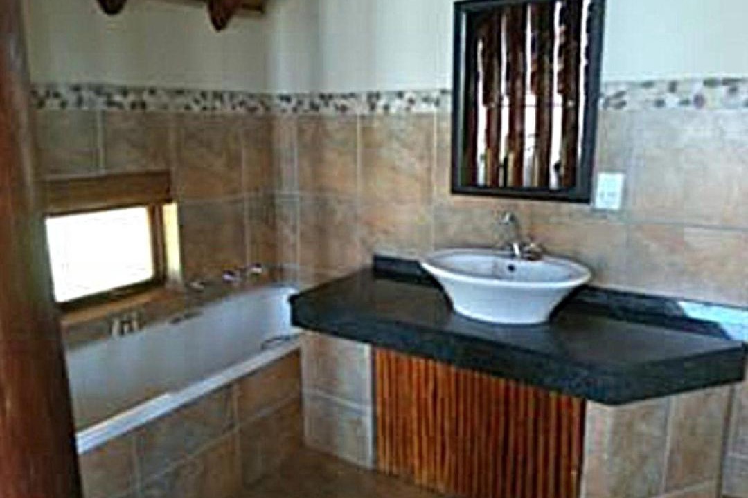 Photo of Bathroom in Leeupoort
