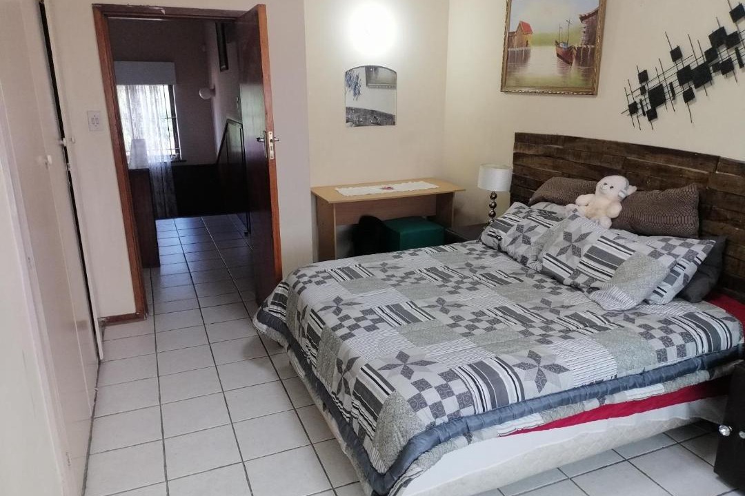 Photo of Bedroom in Hibberdene