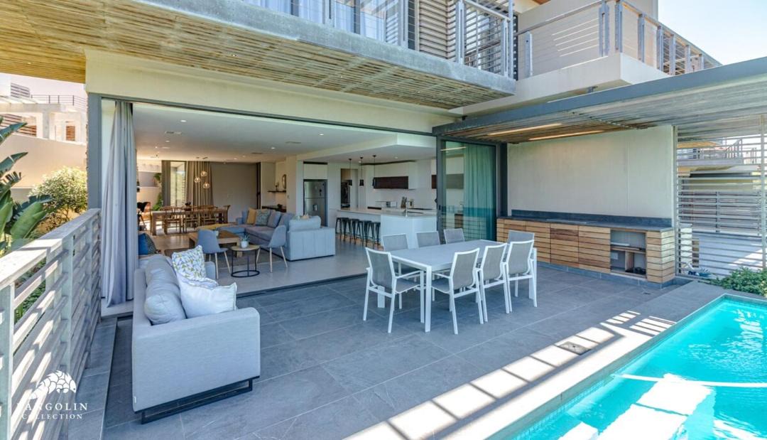 Photo of Patio Balcony in Zimbali Coastal Estate