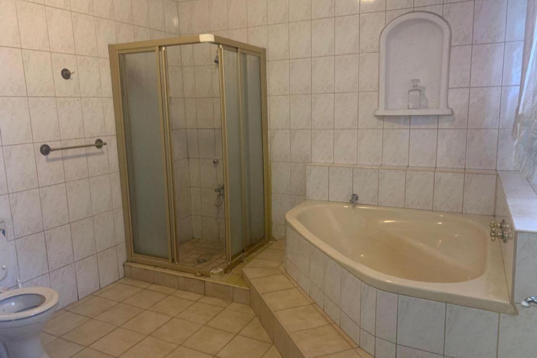 Photo of Bathroom in Salt River