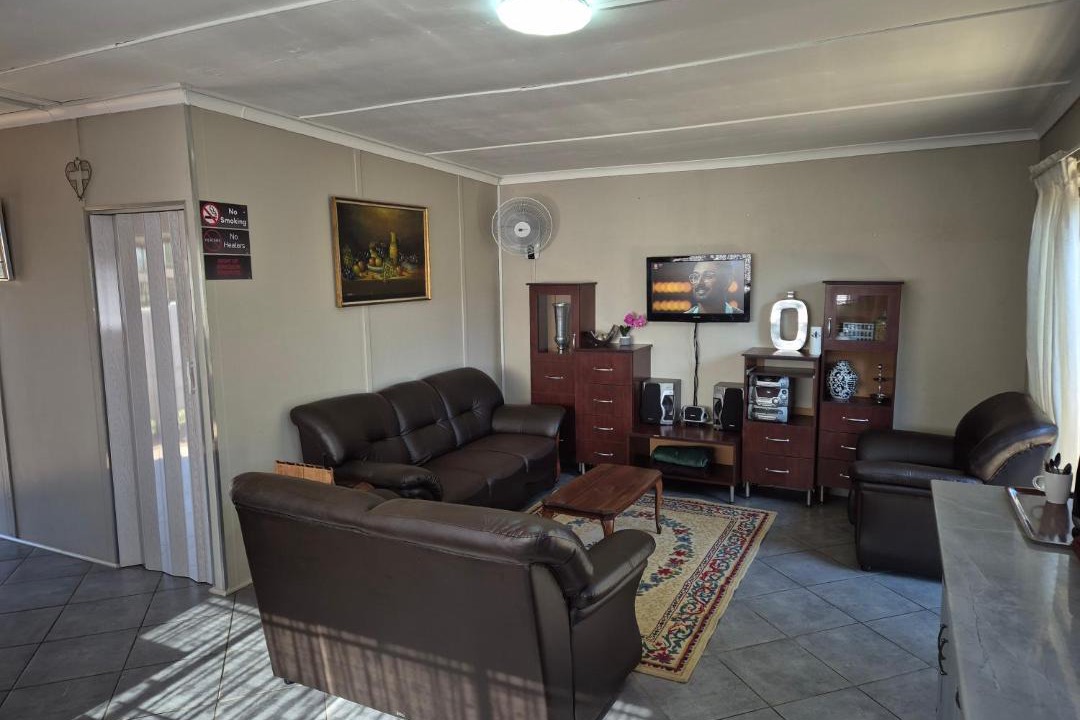 Photo of Livingroom in Fichardt Park