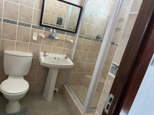Photo of Bathroom in Manaba Beach