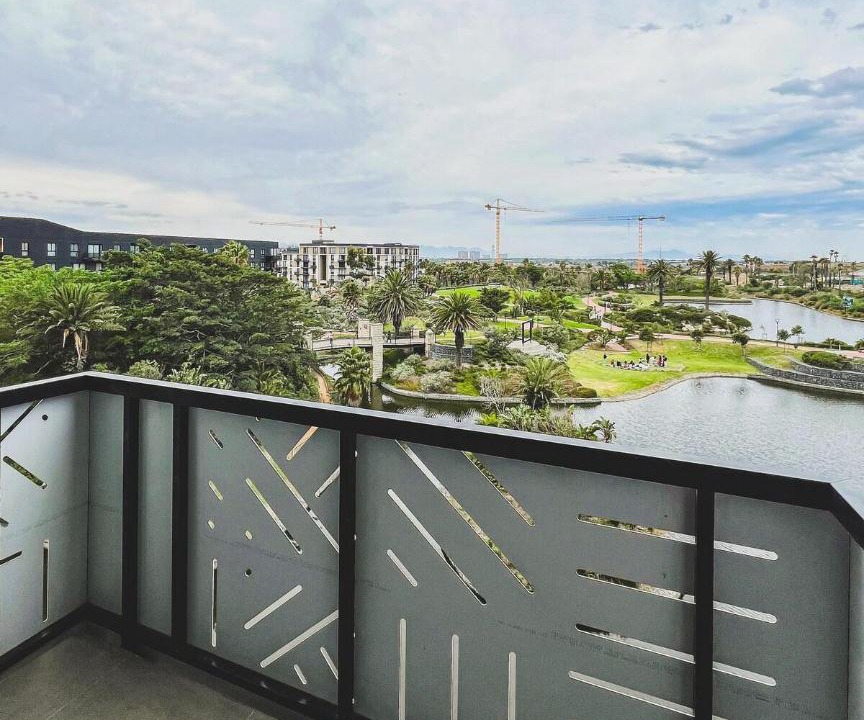 Photo of Patio Balcony in Century City
