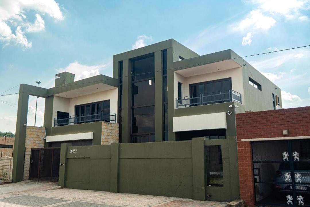 Photo of Others in Greater Johannesburg Metropolitan Area