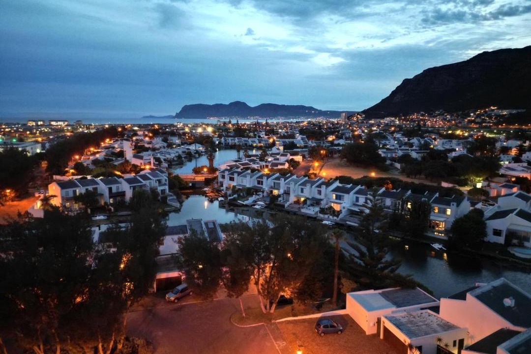Photo of Others in Marina da Gama