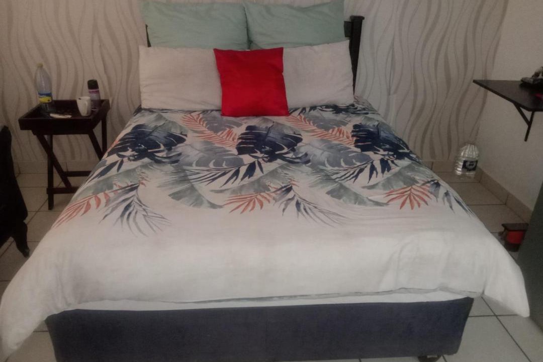 Photo of Bedroom in Lephalale