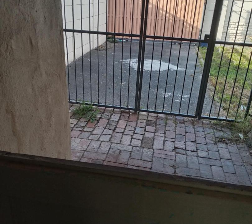 Photo of Patio Balcony in Gordons Bay Central
