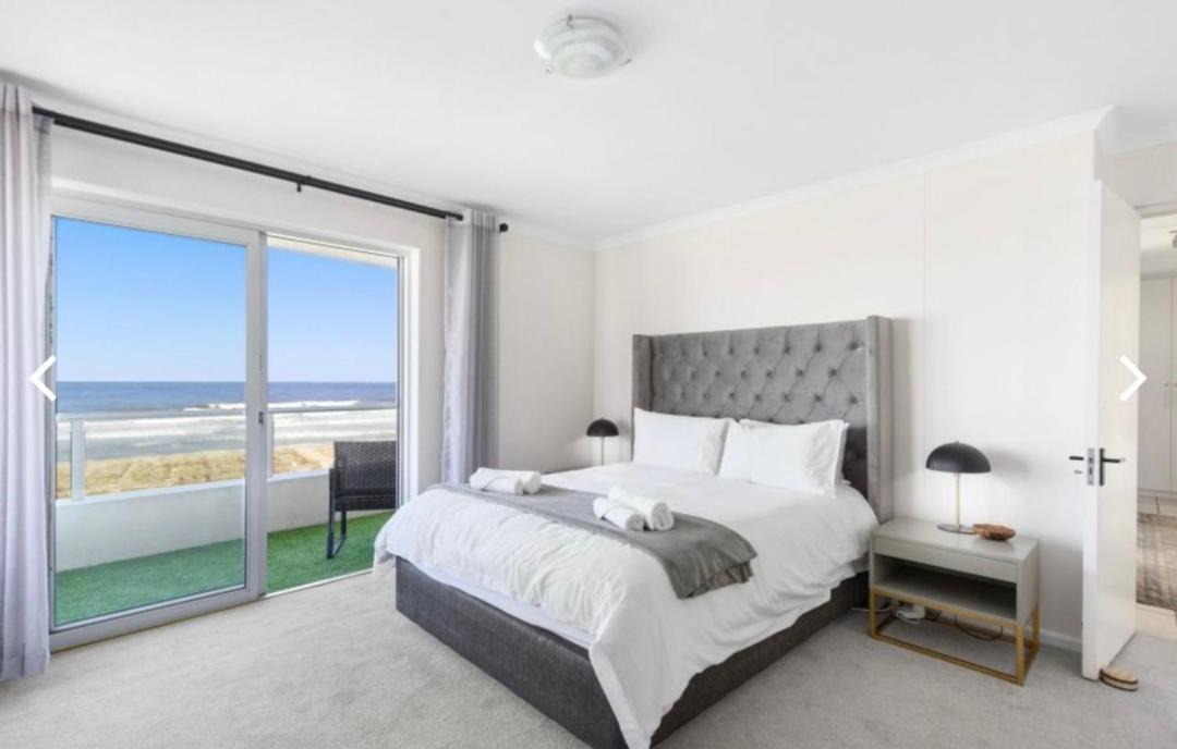 Photo of Bedroom in Bloubergstrand